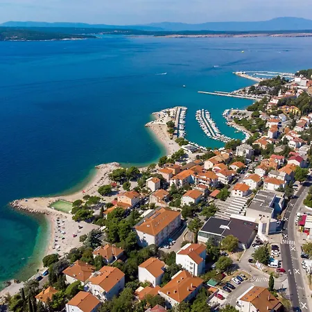 Apartment 150m Vom Sandstrand By Interhome Crikvenica